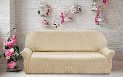 Funda de euro en un sofá y sillones