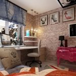 Escritorio junto a la ventana
