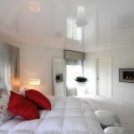Dormitorio en blanco