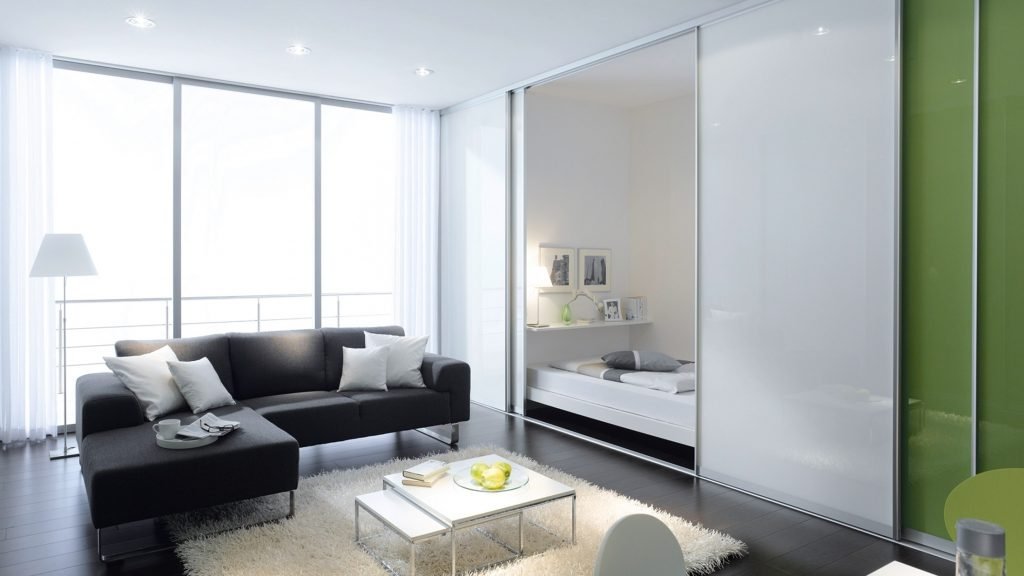 Kính trong nội thất