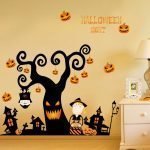 Calabazas en un árbol