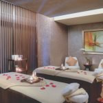 Almohadas en sillones