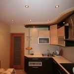Mesa junto a la pared
