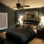 Negro con dormitorio beige