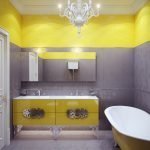 Baño amarillo y gris