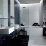 Detalles en negro en el diseño del baño