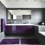Baño gris violeta