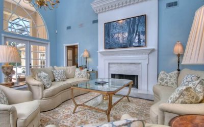 Sala de estar en tonos azules: una combinación de tonos en el interior.