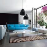 Muebles brillantes lámparas negras