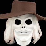 Sombrero en la cabeza