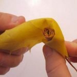 Toma una sábana y envuelve un rollo