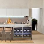 Cocina de isla de estilo minimalista