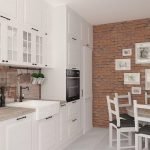 Muebles blancos en el interior.