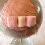 Aplica crema y arregla dulces