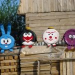 Figuras de neumáticos para el jardín.