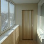 Puertas de acordeón de plástico