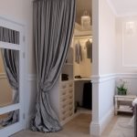 Dormitorio con vestidor