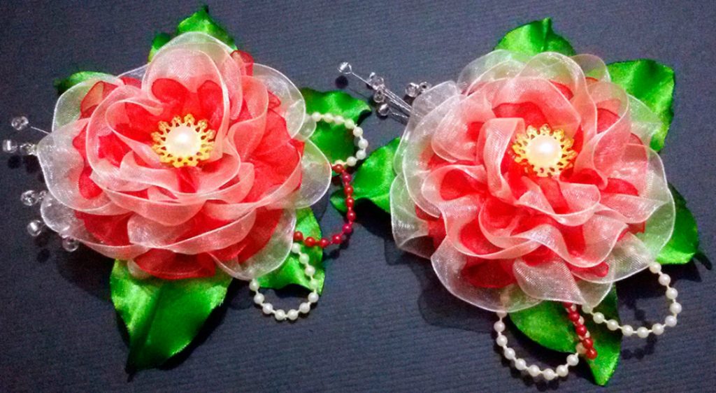Flores para el cabello