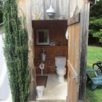 Linterna sobre la puerta