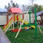 Parque infantil de plástico