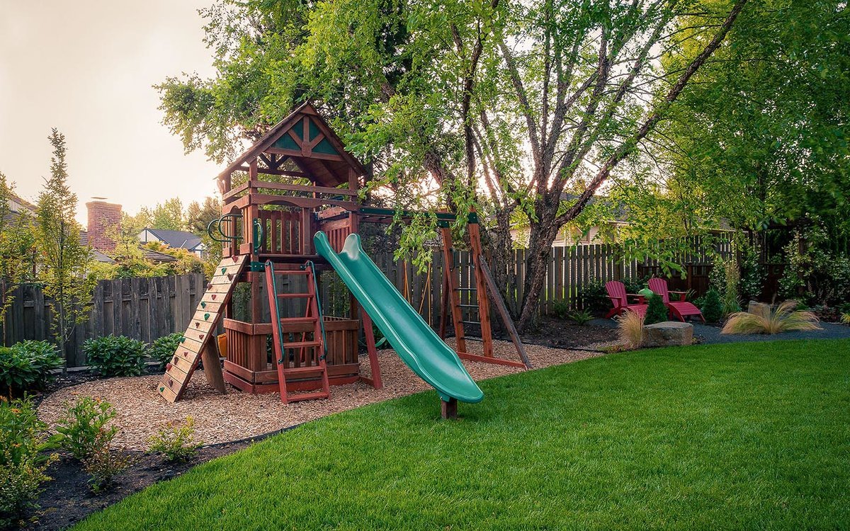 Uređaj na igralištu