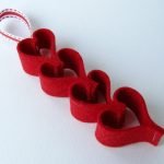 Corazones de fieltro