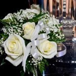 Ramo de rosas y gypsophila