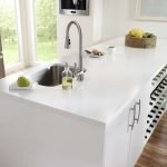 Isla de cocina con fregadero
