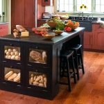Isla de cocina con vitrina