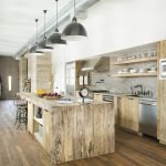 Isla de madera estilo loft