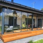 Veranda con puertas correderas