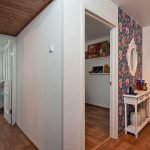 Espejo sobre la mesa