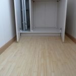 Tablero laminado en el balcón