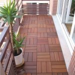 Parquet en el piso del balcón