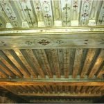 Decoración de techo con vigas