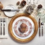 Decoración festiva de mesa estacional