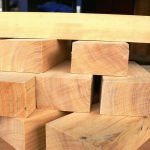 Espacios en blanco de madera