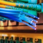 Hilo de fibra óptica