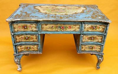 Decoupage de muebles de bricolaje