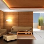 Paneles de madera en el interior del salón.