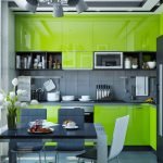 Muebles con microondas integrado.