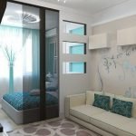 Falso techo en el interior del salón-dormitorio.