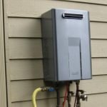 Calentador eléctrico para una ducha en el campo.