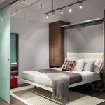 Cama en el dormitorio