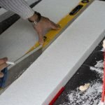 Corte de espuma de poliestireno