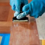 Procesando muebles antes de pintar