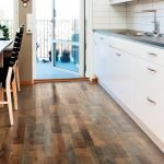 Cocina con balcon