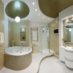 Interior de baño dorado