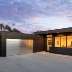Garaje con puertas correderas