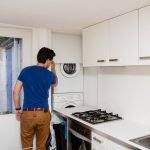 Lavadora en la cocina